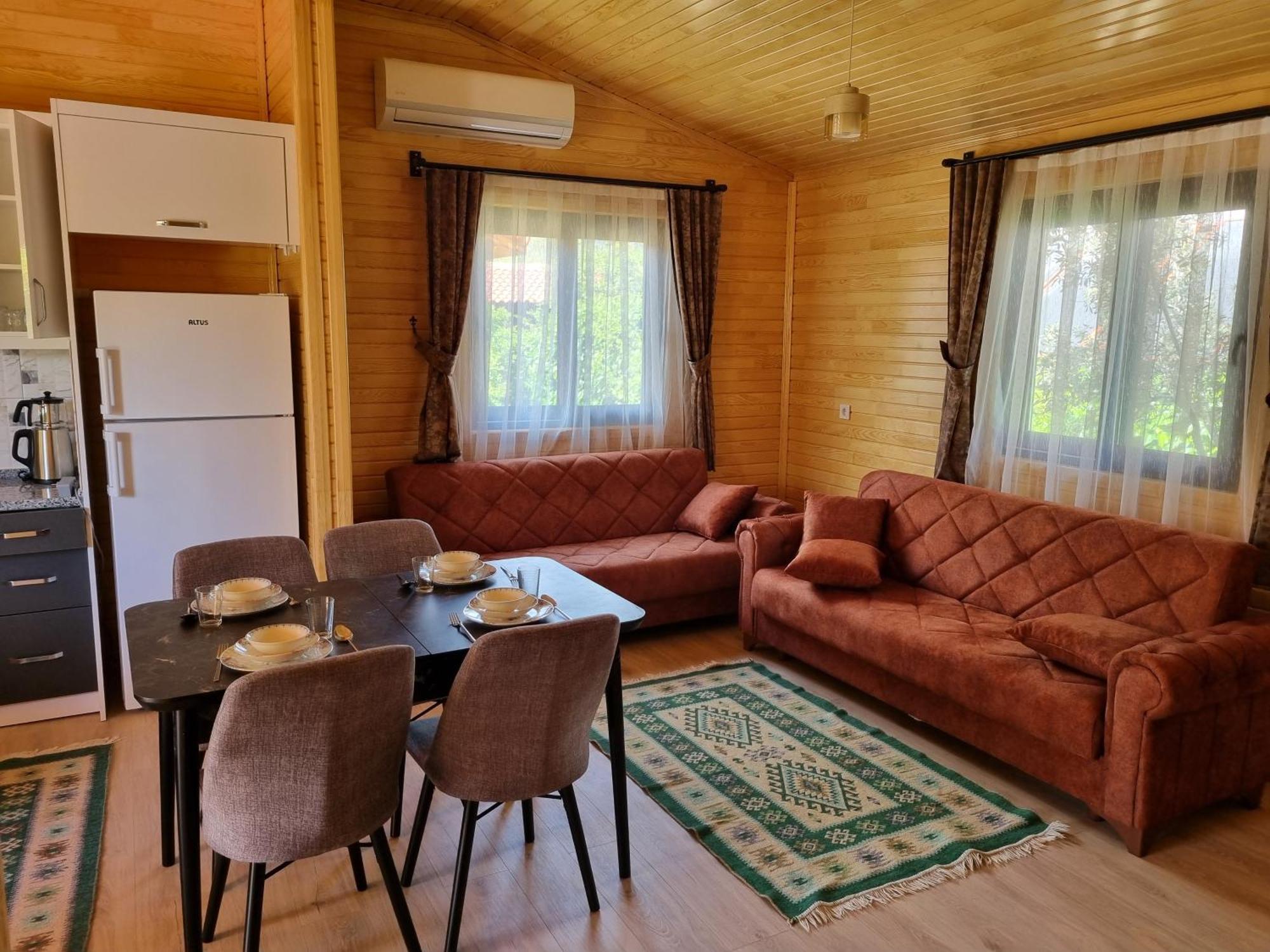 Ugur Pansiyon Bungalows Çıralı Exterior foto