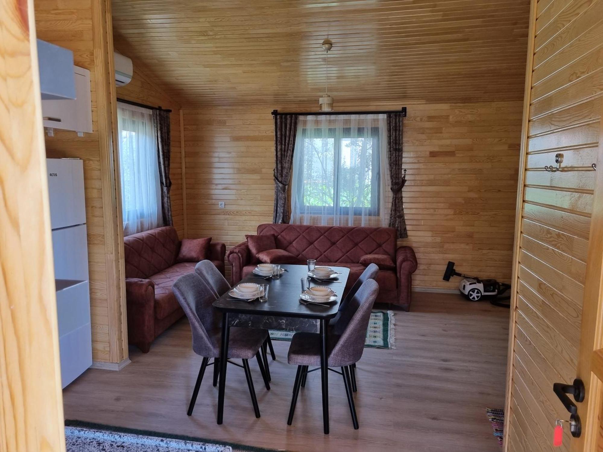 Ugur Pansiyon Bungalows Çıralı Exterior foto