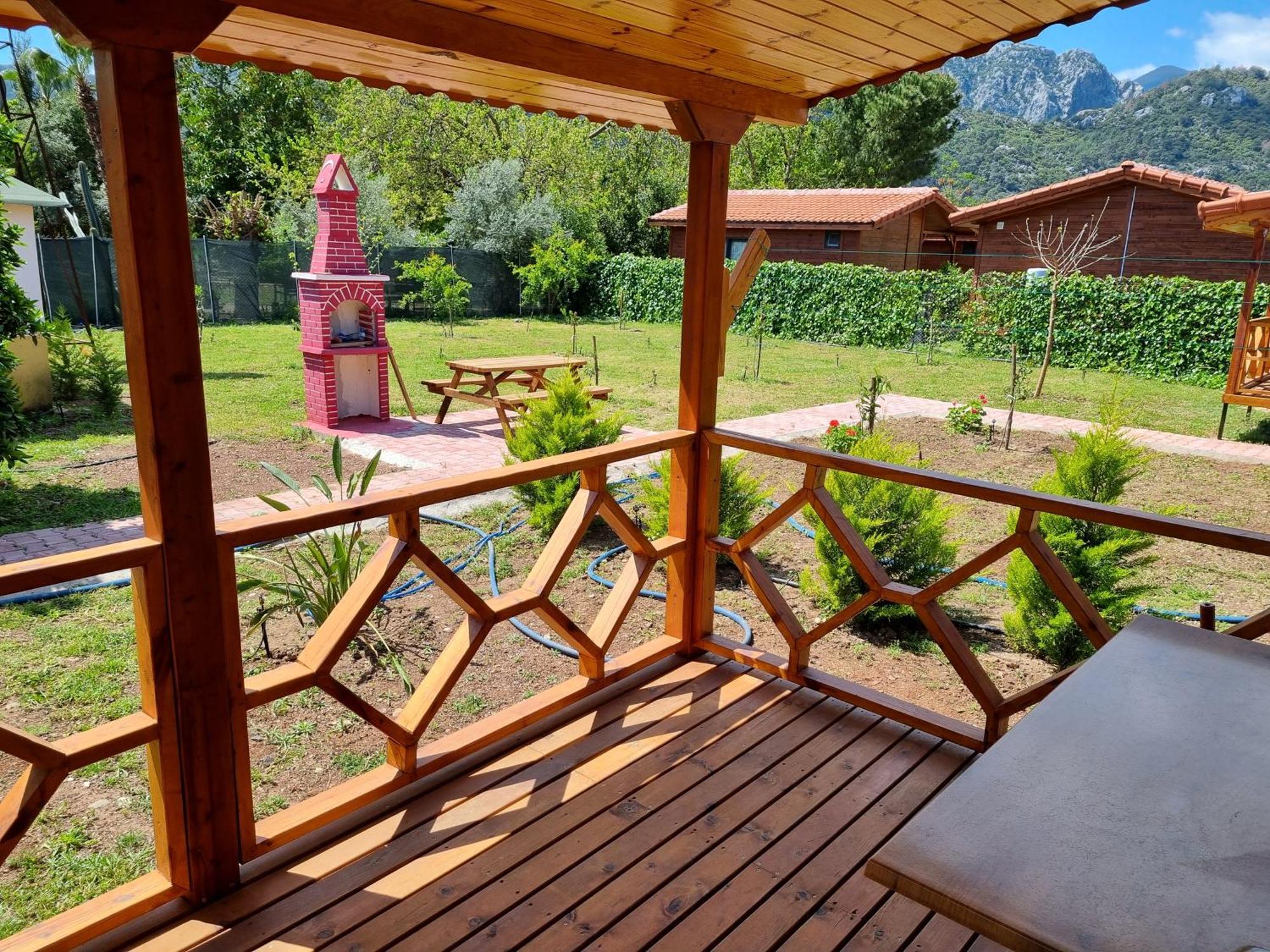 Ugur Pansiyon Bungalows Çıralı Exterior foto